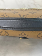 Load image into Gallery viewer, Pochette Metis Reverse SKU6508