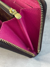 Load image into Gallery viewer, Clemence Fuchsia SKU6468