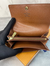Load image into Gallery viewer, Tressor Wallet SKU6533