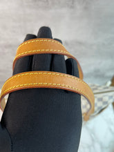 Load image into Gallery viewer, Totally MM Azur SKU6435