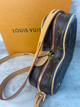 Load image into Gallery viewer, Couer Game On SKU6496