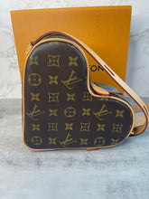 Load image into Gallery viewer, Couer Game On SKU6496