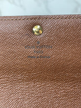 Load image into Gallery viewer, Sarah Wallet SKU6532