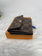 Load image into Gallery viewer, Ludlow Card Holder SKU6366