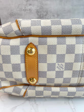 Load image into Gallery viewer, Galleria PM SKU6437