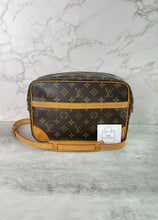 Load image into Gallery viewer, Trocadero 23 SKU6490