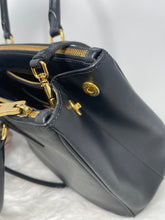 Load image into Gallery viewer, Prada Saffiano 2way SKU6048