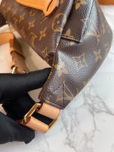 Load image into Gallery viewer, Bumbag Monogram SKU6521
