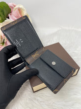 Load image into Gallery viewer, Mens Macassar Wallet SKU6391