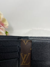 Load image into Gallery viewer, Mens Macassar Wallet SKU6391