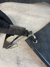 Load image into Gallery viewer, Gucci Crossbody SKU6552