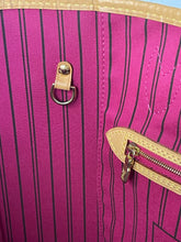 Load image into Gallery viewer, Neverfull MM Pivione SKU6528A