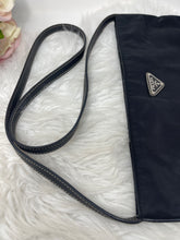 Load image into Gallery viewer, Prada Nylon SKU6399