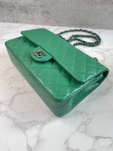 Load image into Gallery viewer, Chanel Double Flap MM SKU
