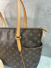 Load image into Gallery viewer, Totally MM Monogram SKU6436