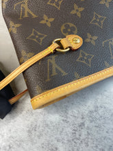 Load image into Gallery viewer, Neverfull MM SKU6526