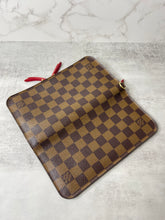 Load image into Gallery viewer, Insolite Wallet SKU6483