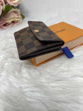 Load image into Gallery viewer, Ludlow Card Holder SKU6366
