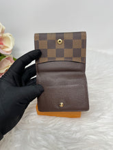 Load image into Gallery viewer, Ludlow Card Holder SKU6366