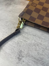Load image into Gallery viewer, Pochette Trouse DE SKU6493
