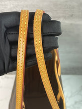 Load image into Gallery viewer, Neverfull MM Beige SKU6460