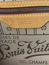 Load image into Gallery viewer, Neverfull MM SKU6526