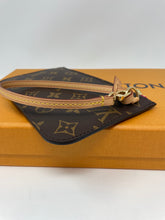 Load image into Gallery viewer, Neverfull PM Pouch
