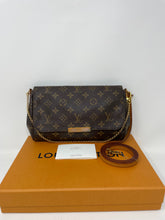 Load image into Gallery viewer, Favorite MM Monogram