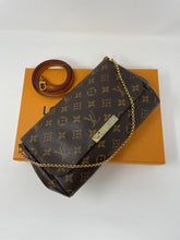 Load image into Gallery viewer, Favorite MM Monogram