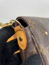 Load image into Gallery viewer, Favorite PM Monogram