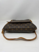 Load image into Gallery viewer, Mussete Salsa GM Monogram