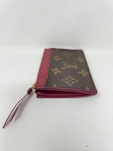 Load image into Gallery viewer, Card Holder Fucshia