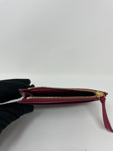 Load image into Gallery viewer, Card Holder Fucshia