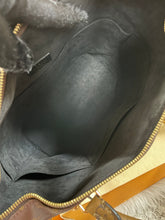 Load image into Gallery viewer, City Cruiser Reverse Monogram