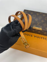 Load image into Gallery viewer, Favorite MM Monogram