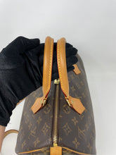 Load image into Gallery viewer, Speedy 30 Bandouliere Monogram