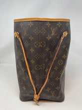 Load image into Gallery viewer, Neverfull GM Monogram