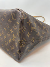 Load image into Gallery viewer, Neverfull GM Monogram
