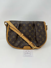 Load image into Gallery viewer, Menilmontant Pm Monogram