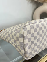 Load image into Gallery viewer, Neverfull MM Azur SKU6288