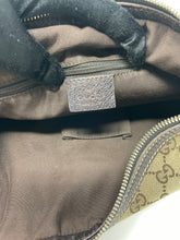 Load image into Gallery viewer, Gucci Princy Hobo Sherry Line Ribbon