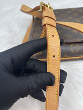 Load image into Gallery viewer, Louis Vuitton Musette Salsa SKU6140