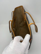 Load image into Gallery viewer, Neverfull MM SKU1238