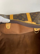 Load image into Gallery viewer, Keepall Bandouliere 55 SKU1552