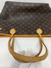 Load image into Gallery viewer, Neverfull MM Monogram
