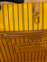 Load image into Gallery viewer, Neverfull MM Mimoza SKU6006