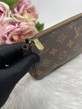Load image into Gallery viewer, Pochette Accesories SKU6315