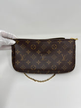 Load image into Gallery viewer, Multi-Pochette Khaki SKU1171