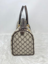 Load image into Gallery viewer, Gucci Boston 30 SKU6220