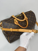 Load image into Gallery viewer, Speedy B 35 SKU1175